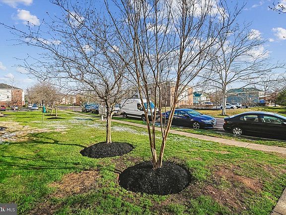 5th image of 11260 Torrie Way APT H