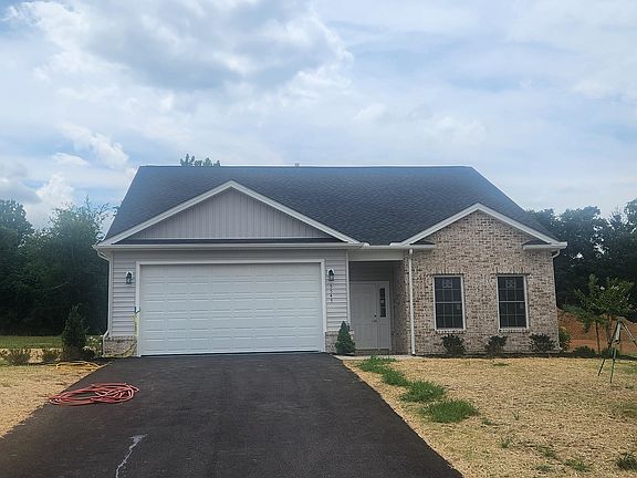 2nd image of 5545 New Pleasant Way