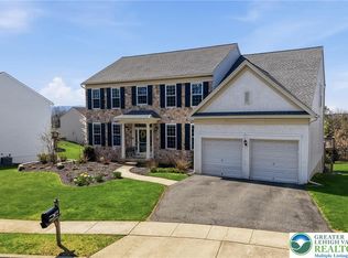 2140 Grandy Ct, Macungie, PA 18062