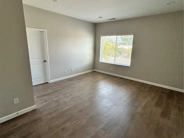 13665 Arrow Blvd #6 — Photo 69