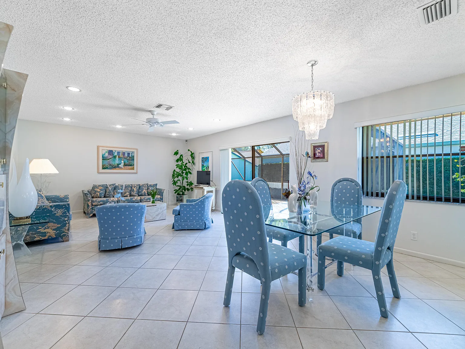 2 bed, 2.0 bath, 1480 sqft, $2,600 — Photo 4