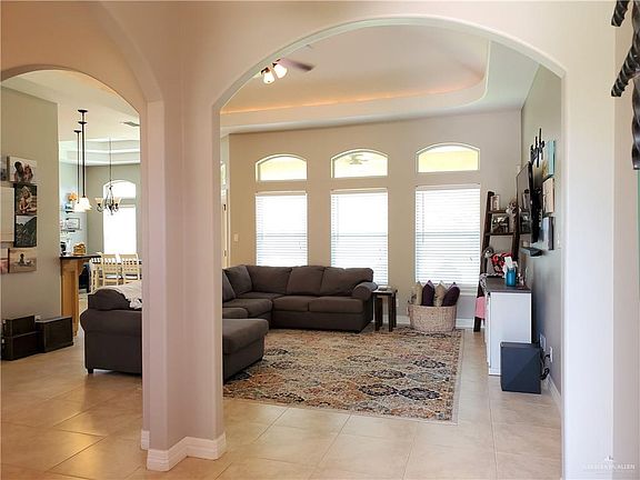 2nd image of 3023 W Whitewing Ave