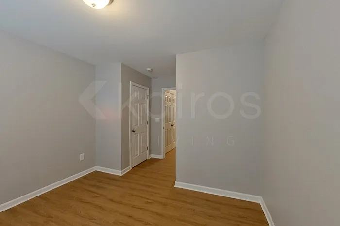 232 Long Island Dr — Photo 7