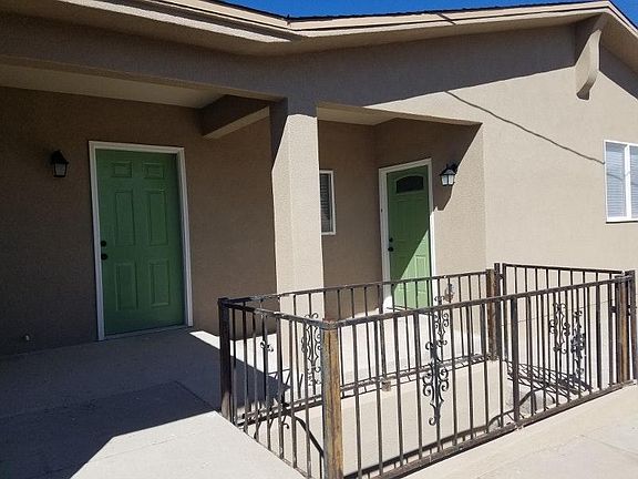 Shared laundry door, access to basement, landlord use only (