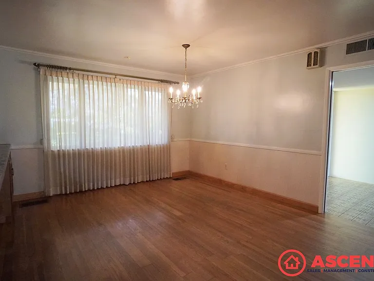 7932 Stine Rd — Photo 16