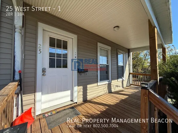 25 West St APT 1, Lebanon, NH 03766