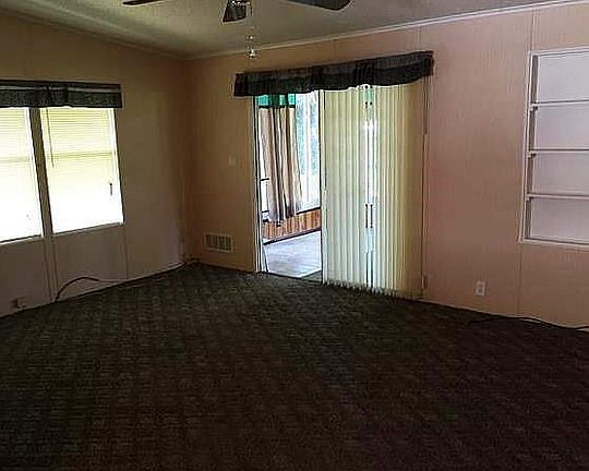 3rd image of 43 Red Fox Ln