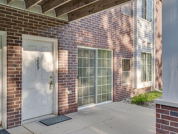 2nd image of 2880 11th Pl Unit 609