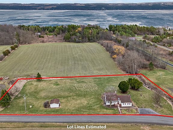 4th image of 2983 Wood Rd