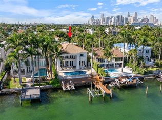 305 N Hibiscus Dr, Miami Beach, FL 33139