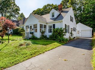 21 Edgewood Rd, South Portland, ME 04106