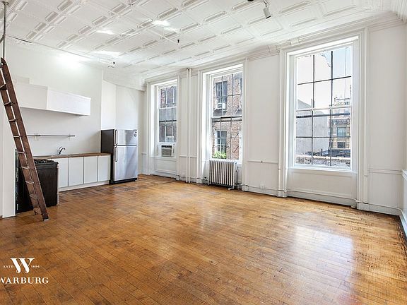 4th image of 75 Leonard St APT 3NE