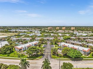 300 Racquet Club Rd APT 206, Weston, FL 33326