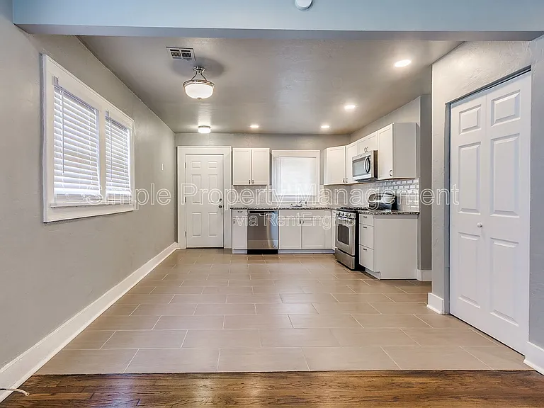 4326 N Blackwelder Ave — Photo 6