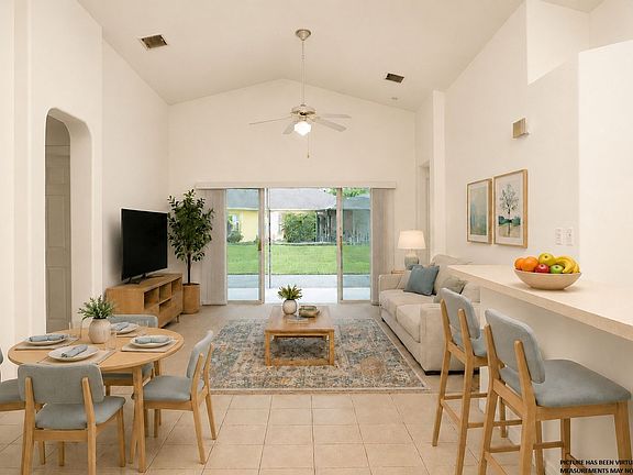 2nd image of 969 Andalusia Loop