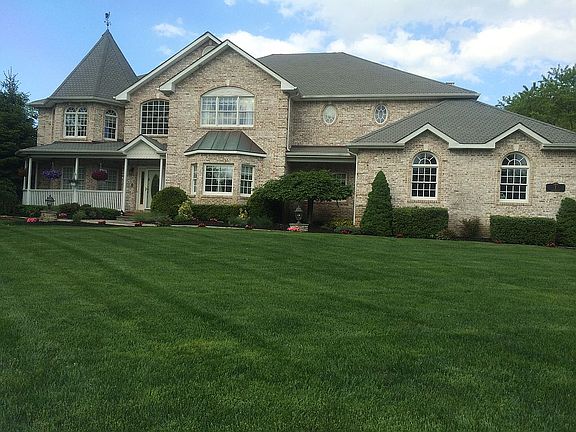 2nd image of 1 Deepwells Ln