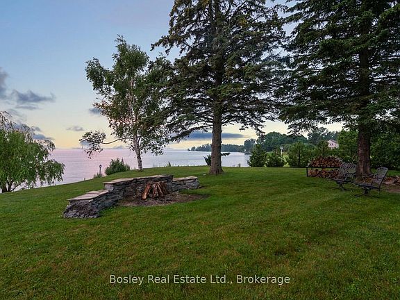 5th image of 373 Victoria Beach Rd