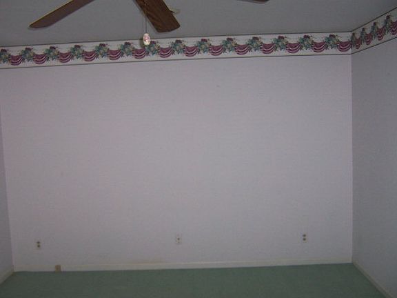 5th image of 704 Henry St