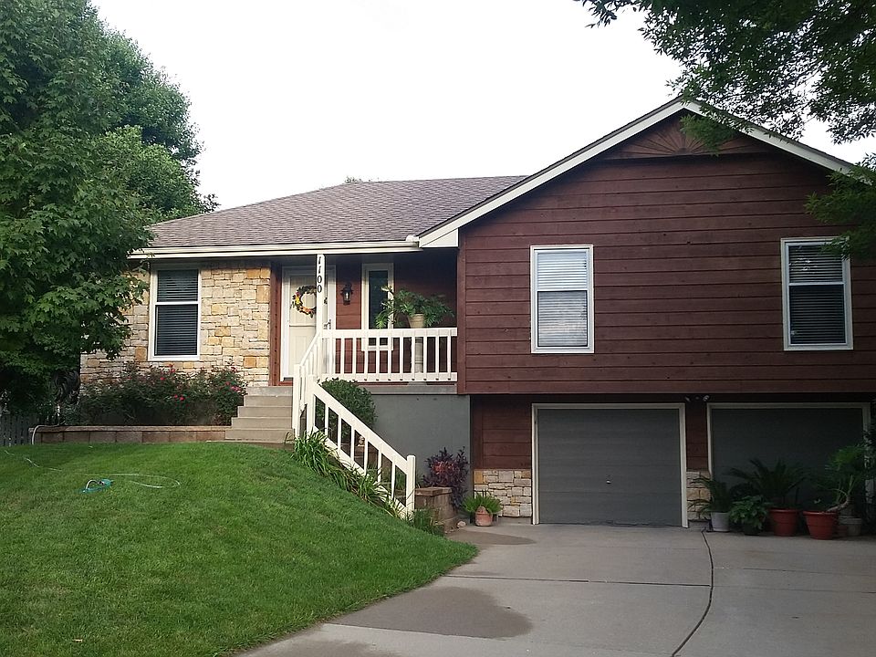 1st image of 1100 SW Breckenridge Ct