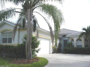 11310 Lakeland Cir, Fort Myers, FL 33913