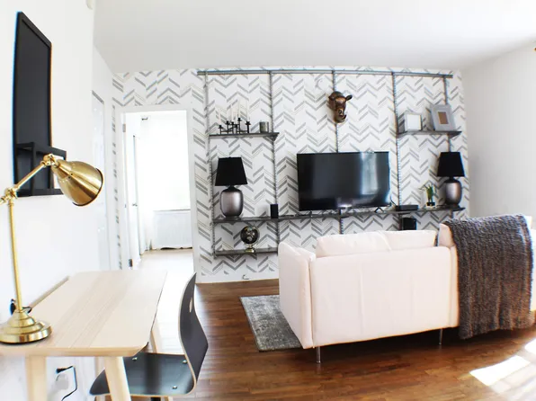 518 S 13th St Floor 3, Philadelphia, PA 19147