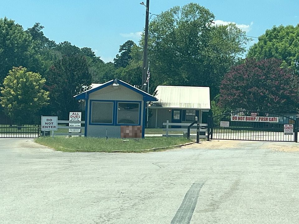 1st image of 293 Caroline Ln