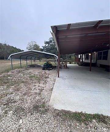 2nd image of 22444 Holmes Ln