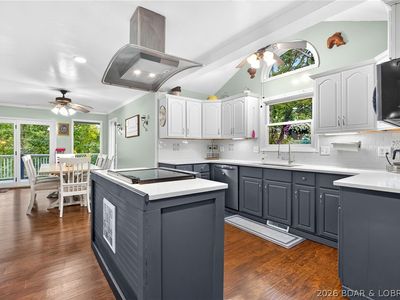453 Graham Point, Camdenton, MO, 65020