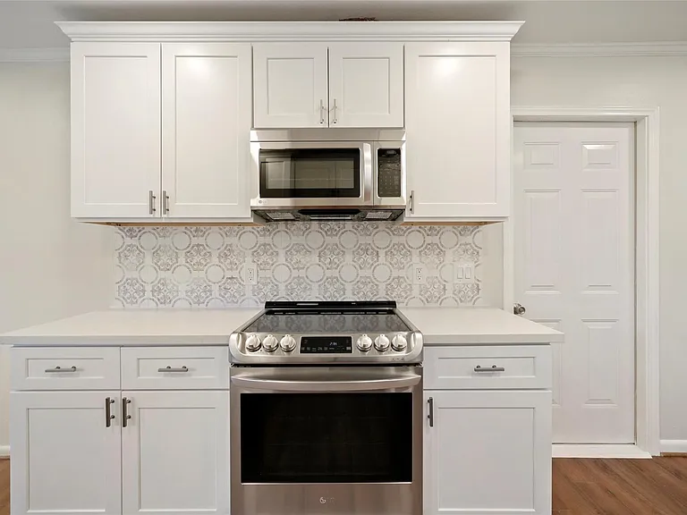 1807 Shadow Bend Dr — Photo 10