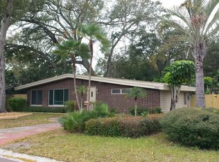 1242 Farragut Dr N, Saint Petersburg, FL 33710