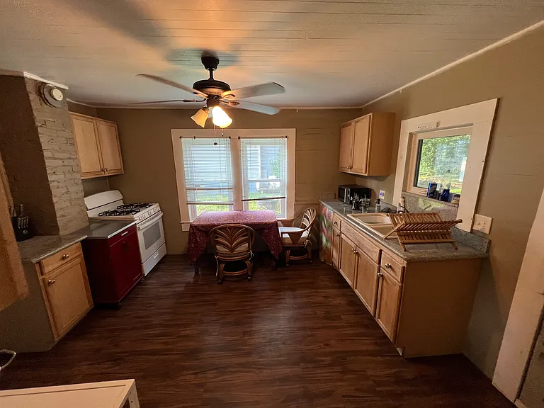 Gibbs Dr — Photo 18