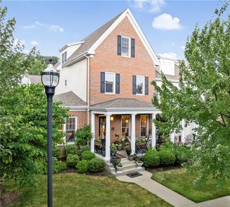 1641 Overton Ln, Pittsburgh, PA, 15217