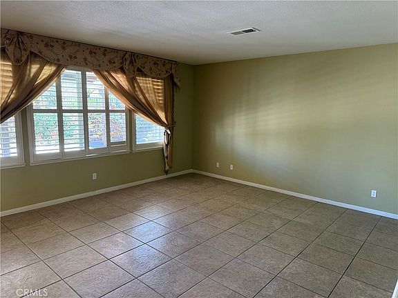 5th image of 23970 Doheny Cir