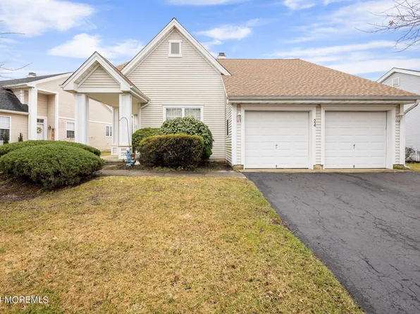 24 JUMPING BROOK LANE, BARNEGAT, NJ 08005