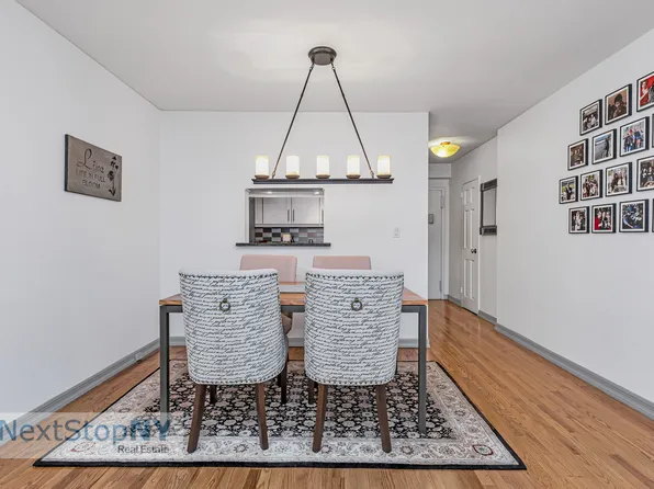 345 East 56th Street 14C image 3 of 12