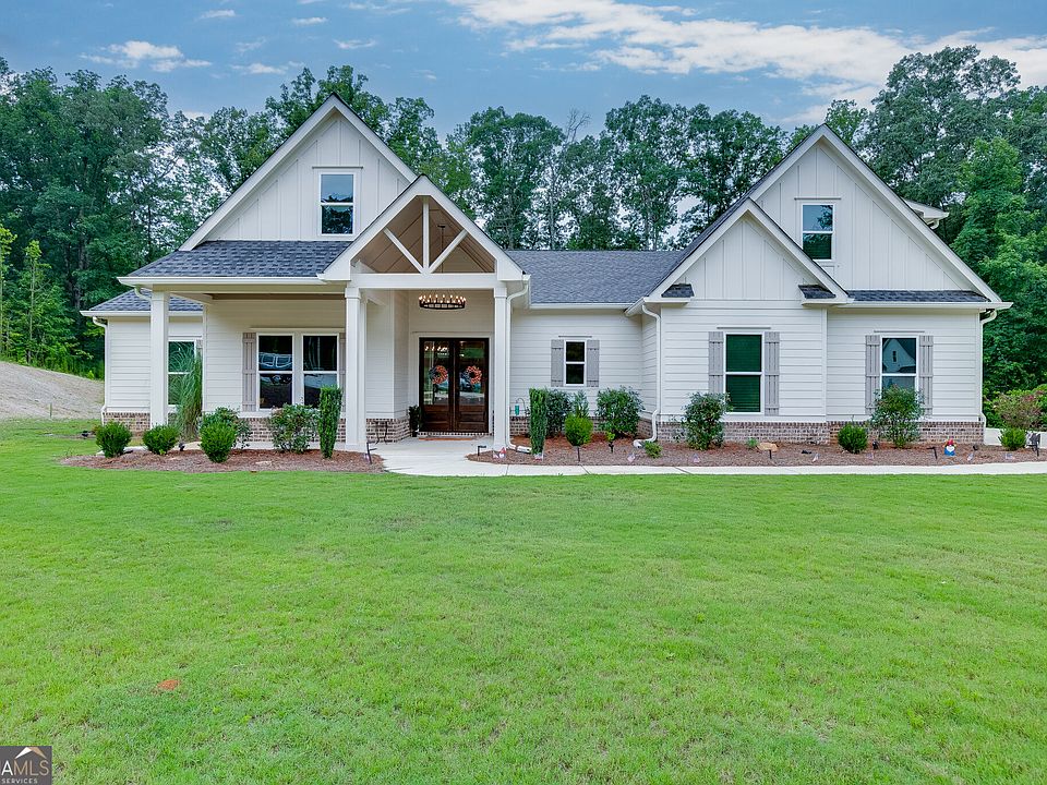 1st image of 1077 Riverstone Dr