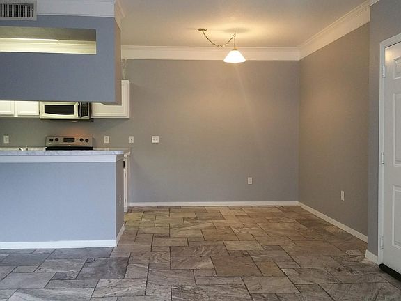 4th image of 11541 Villa Grand APT 801