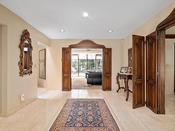4th image of 14 Pine Drive