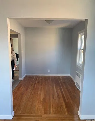 2 bed, 1.0 bath, 1000 sqft, $2,900 — Photo 2