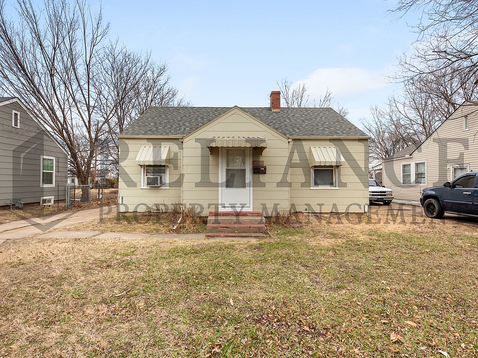 1st image of 1316 N Dellrose Ave