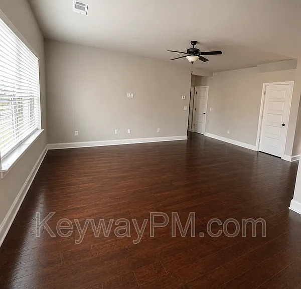 620 Turtle Creek Ln — Photo 4