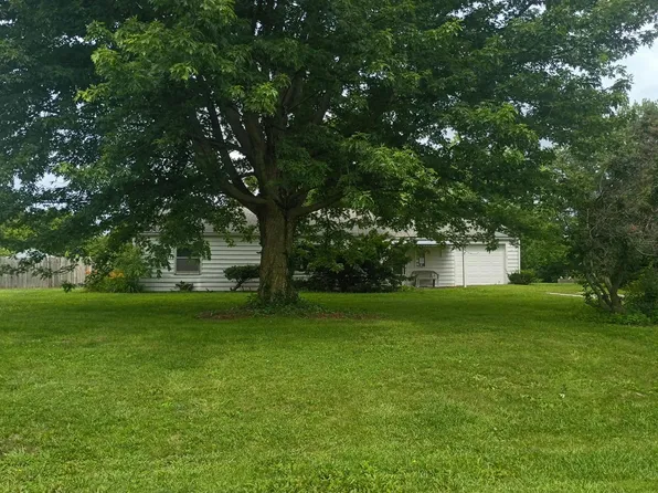 2015 Eastridge Dr, Excelsior Springs, MO 64024