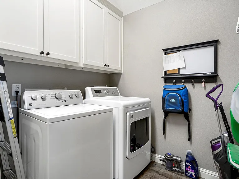 28139 Canyon Wren Dr — Photo 36