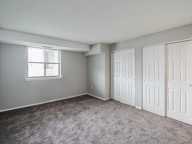 The Revere Apartments — Photo 12