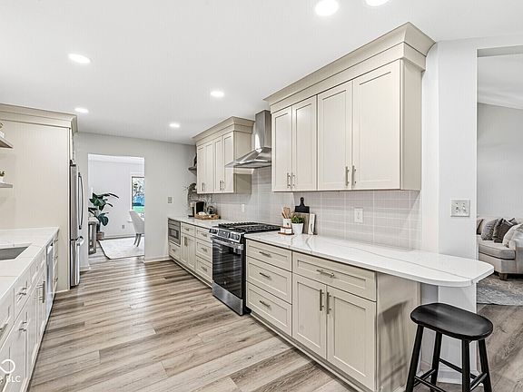 4th image of this home