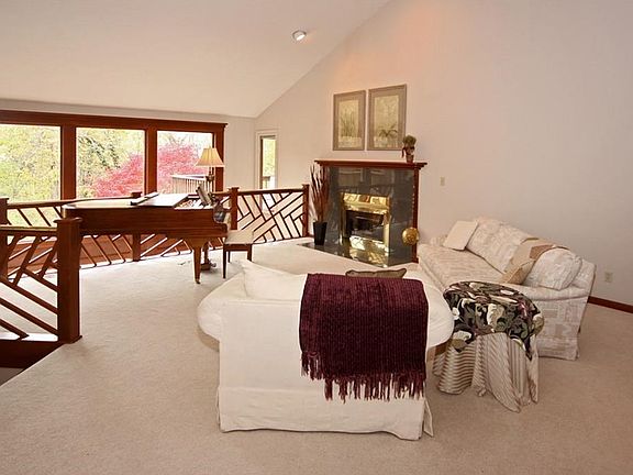 3rd image of 8602 Sargent Creek Ln