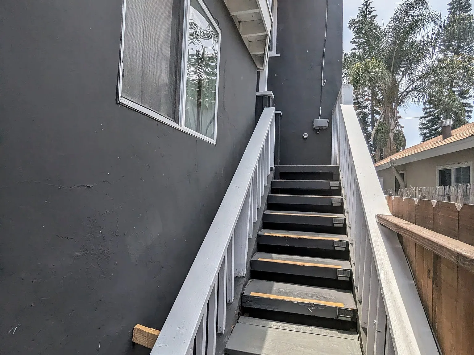 2 bed, 820 sqft, $3,200 — Photo 4