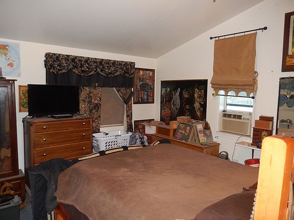 2nd image of 43156 Avenue 45 3/4 E