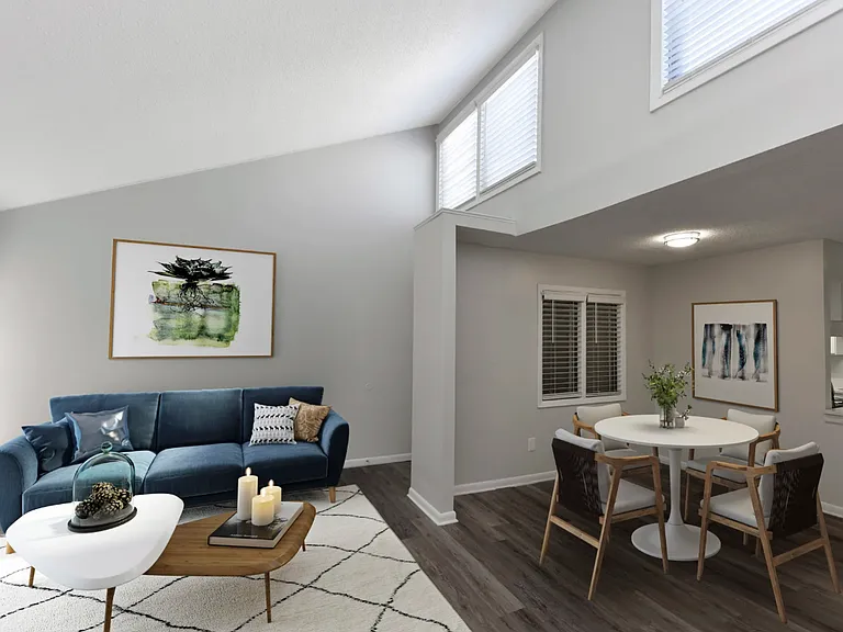 Cedarwood Apartments — Photo 2