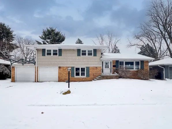 310 Margaret Ave, Normal, IL 61761